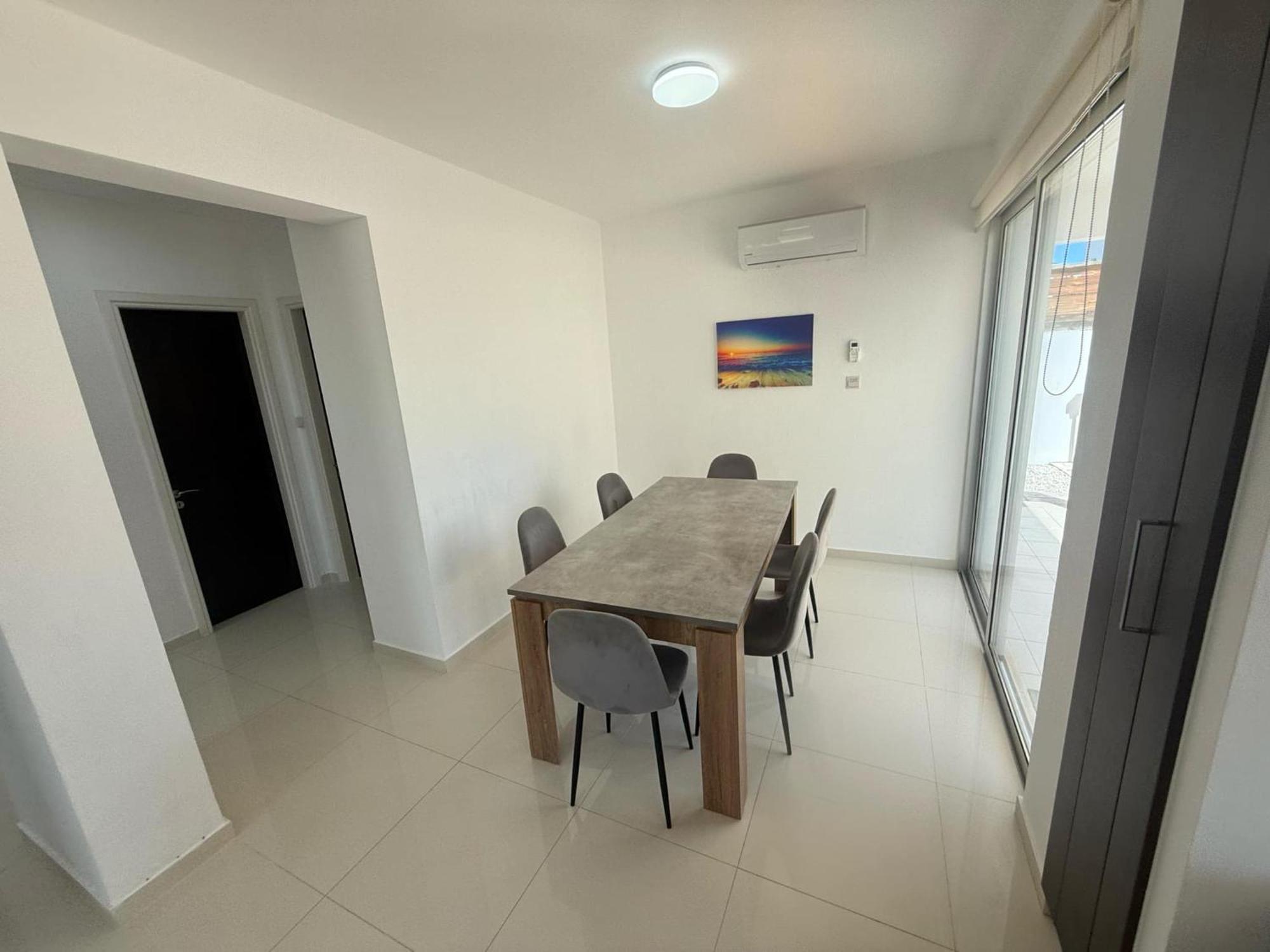 Villa Mulberry Retreat 0,5Km From Everything คอรัลเบย์ ภายนอก รูปภาพ